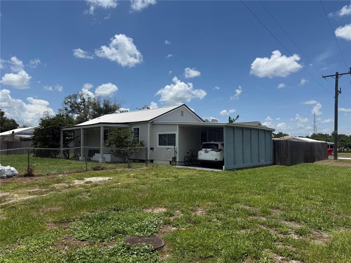 401 CITRUS AVENUE — photo 11 of 11