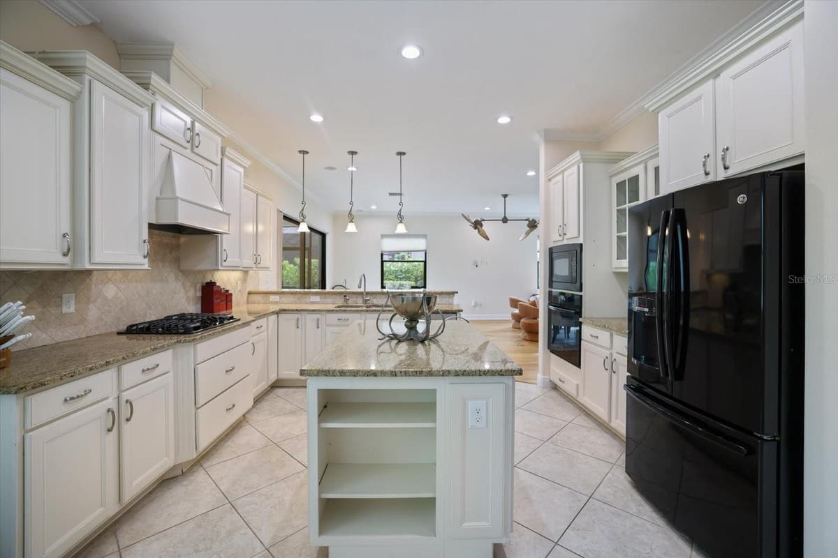 1711 KENILWORTH STREET — photo 18 of 54