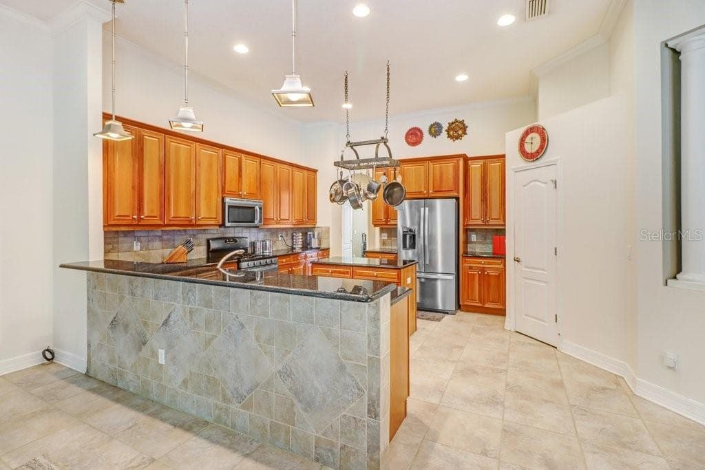 16116 IVY LAKE DRIVE — photo 44 of 51