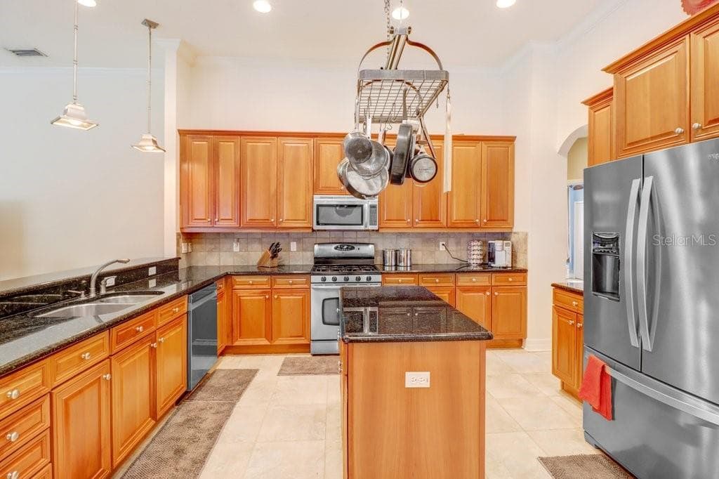 16116 IVY LAKE DRIVE — photo 45 of 51