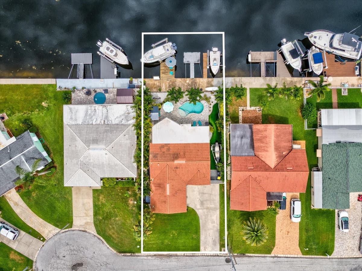 4911 POMPANO DRIVE — photo 54 of 77