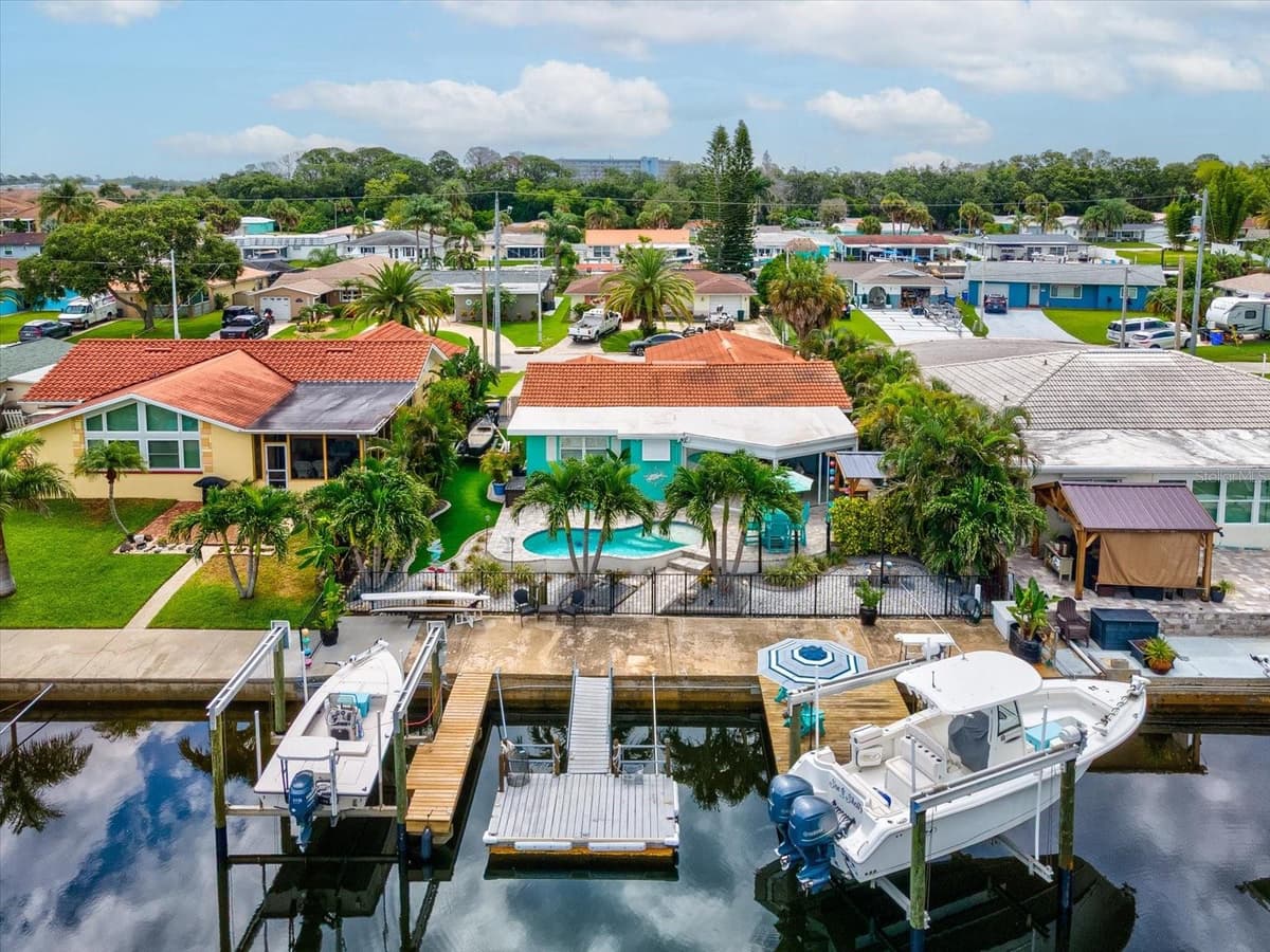 4911 POMPANO DRIVE — photo 52 of 77