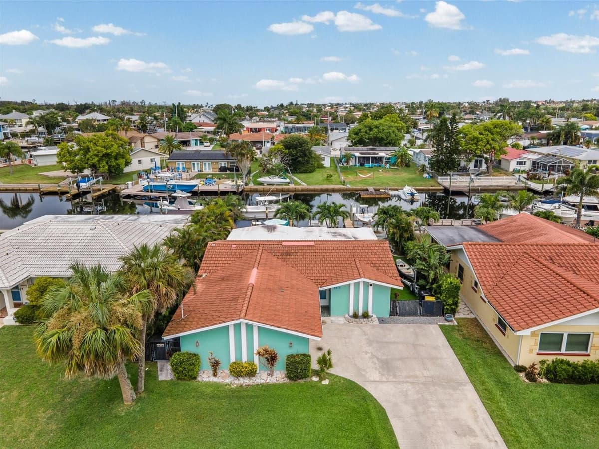 4911 POMPANO DRIVE — photo 50 of 77