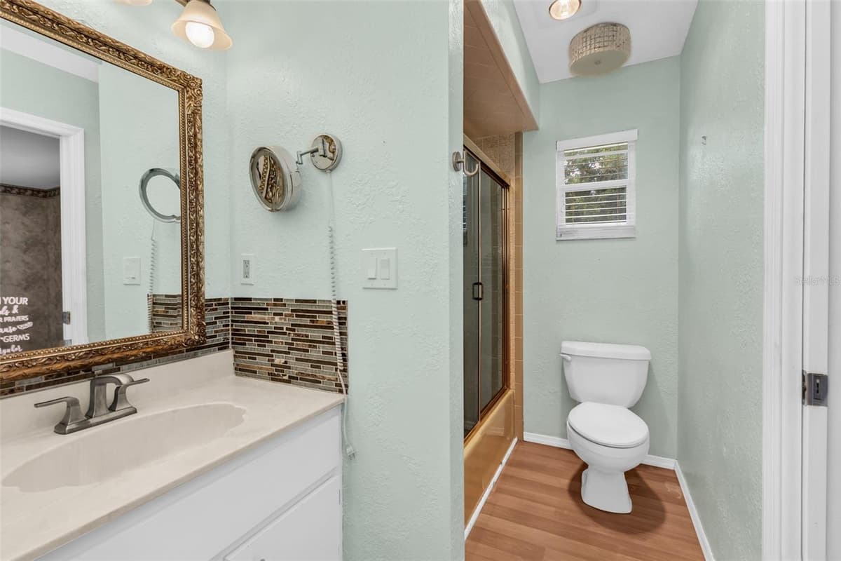 18577 JAY AVENUE — photo 29 of 39