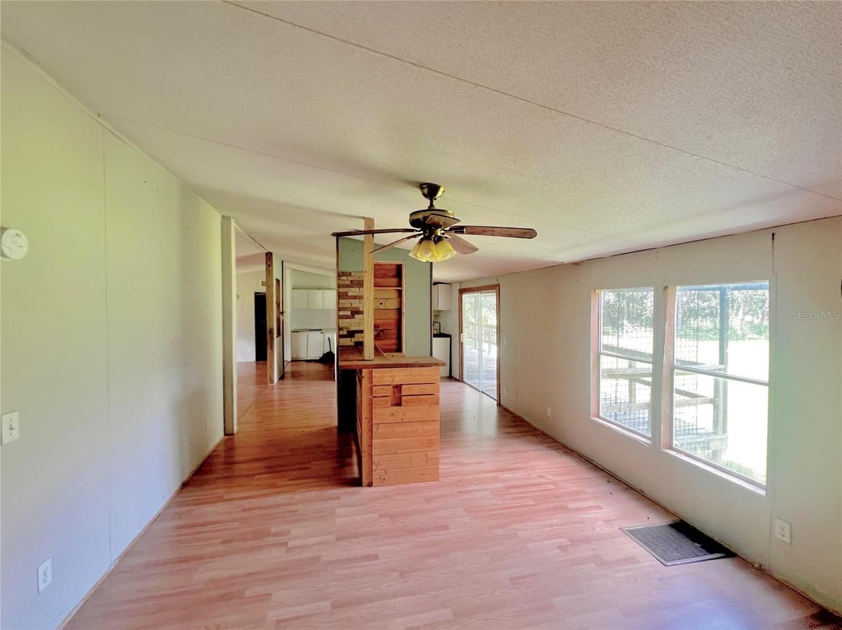 6487 SPINNER DRIVE — photo 4 of 21