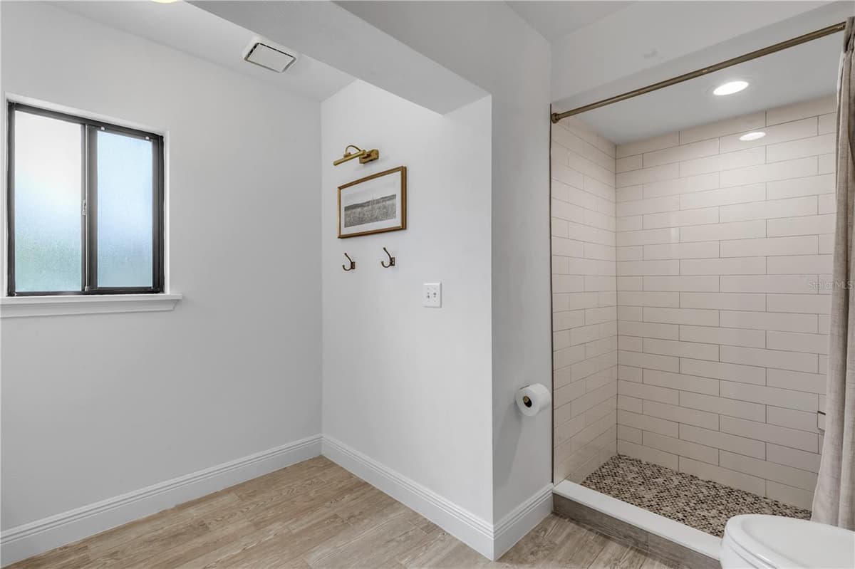 1214 RYAN STREET — photo 22 of 36