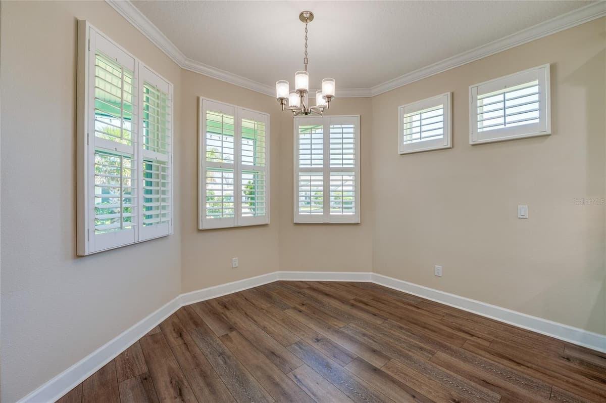 237 SAND BAR LANE — photo 13 of 49