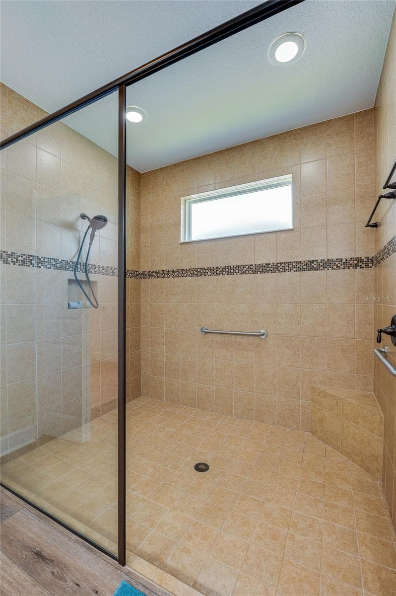 237 SAND BAR LANE — photo 26 of 49