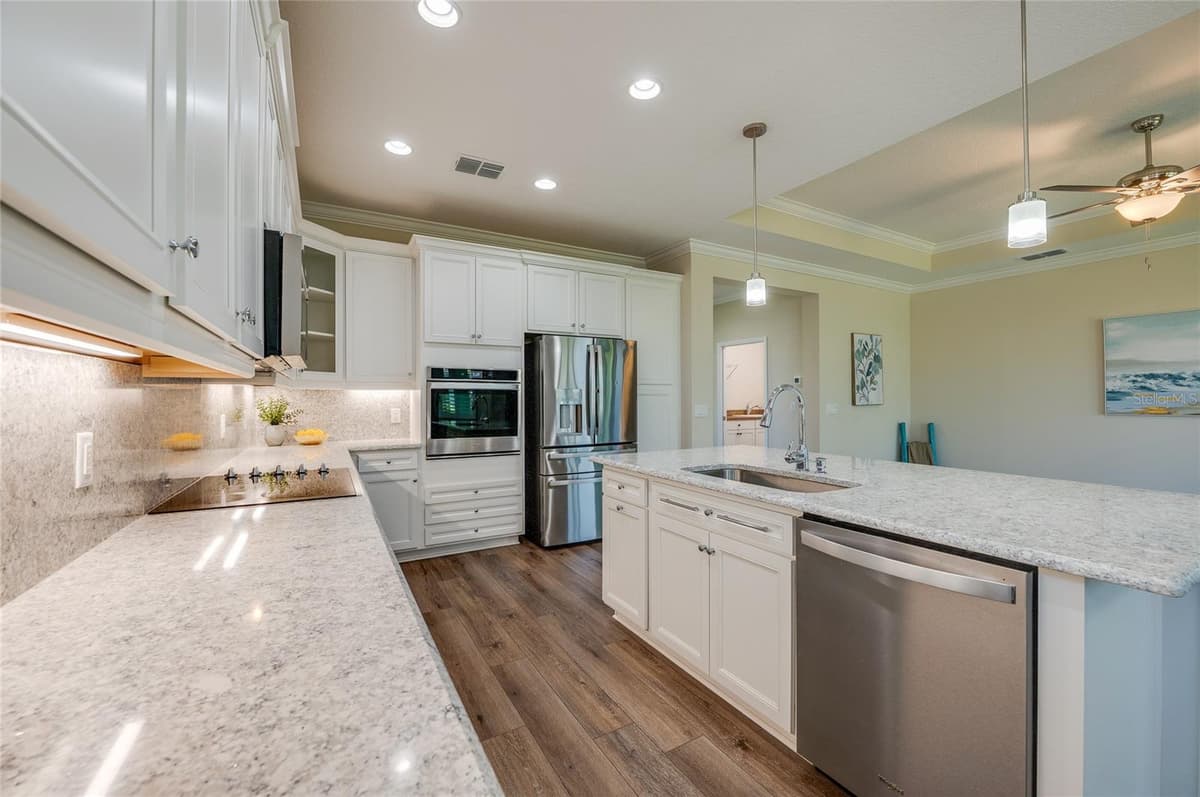 237 SAND BAR LANE — photo 11 of 49