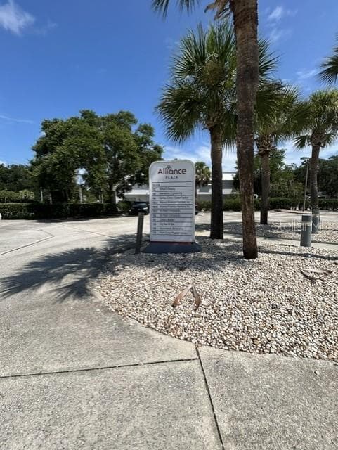 1 FLORIDA PARK DRIVE — photo 5 of 5