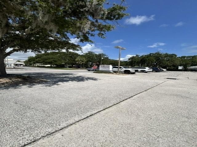 1 FLORIDA PARK DRIVE — photo 4 of 5