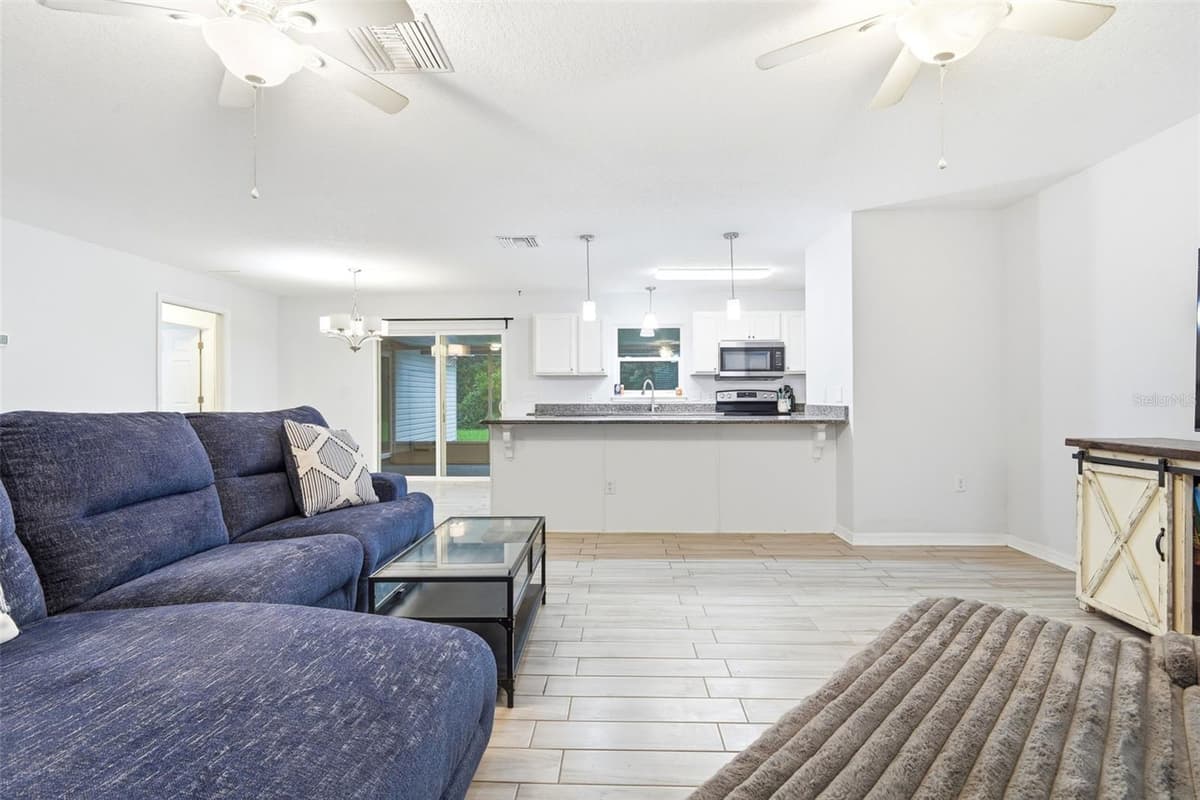 368 CHELSEA STREET — photo 8 of 30