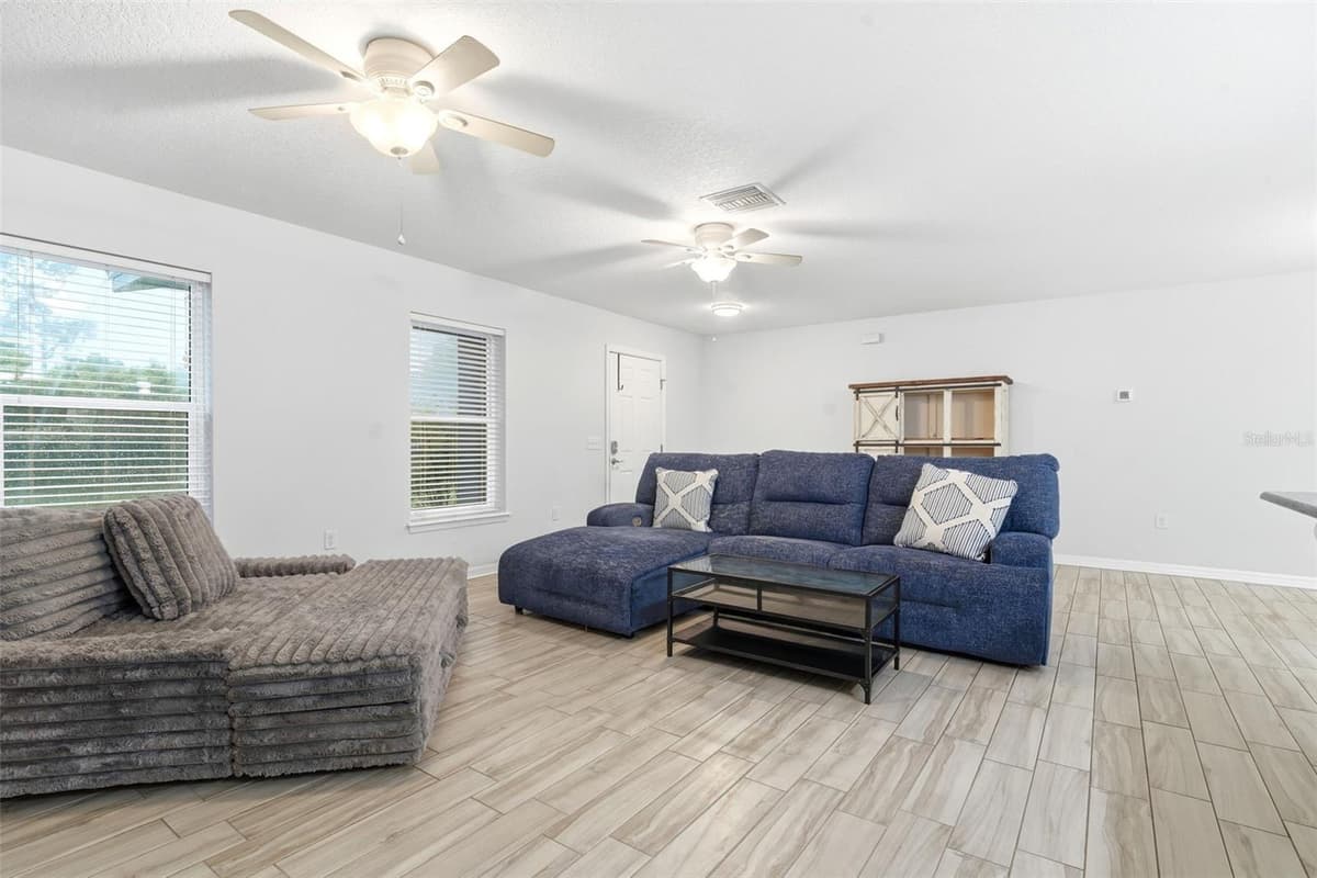 368 CHELSEA STREET — photo 7 of 30