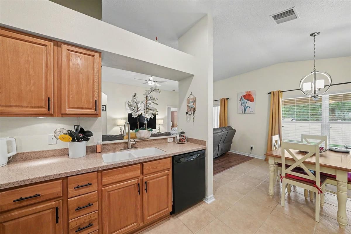 12337 ROSE HAVEN BOULEVARD — photo 16 of 31