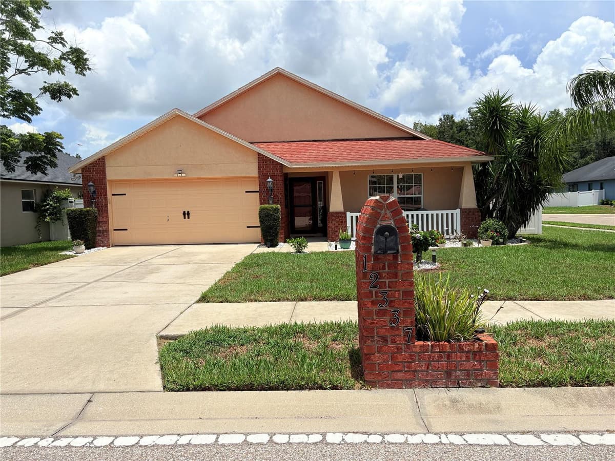 12337 ROSE HAVEN BOULEVARD — photo 1 of 31