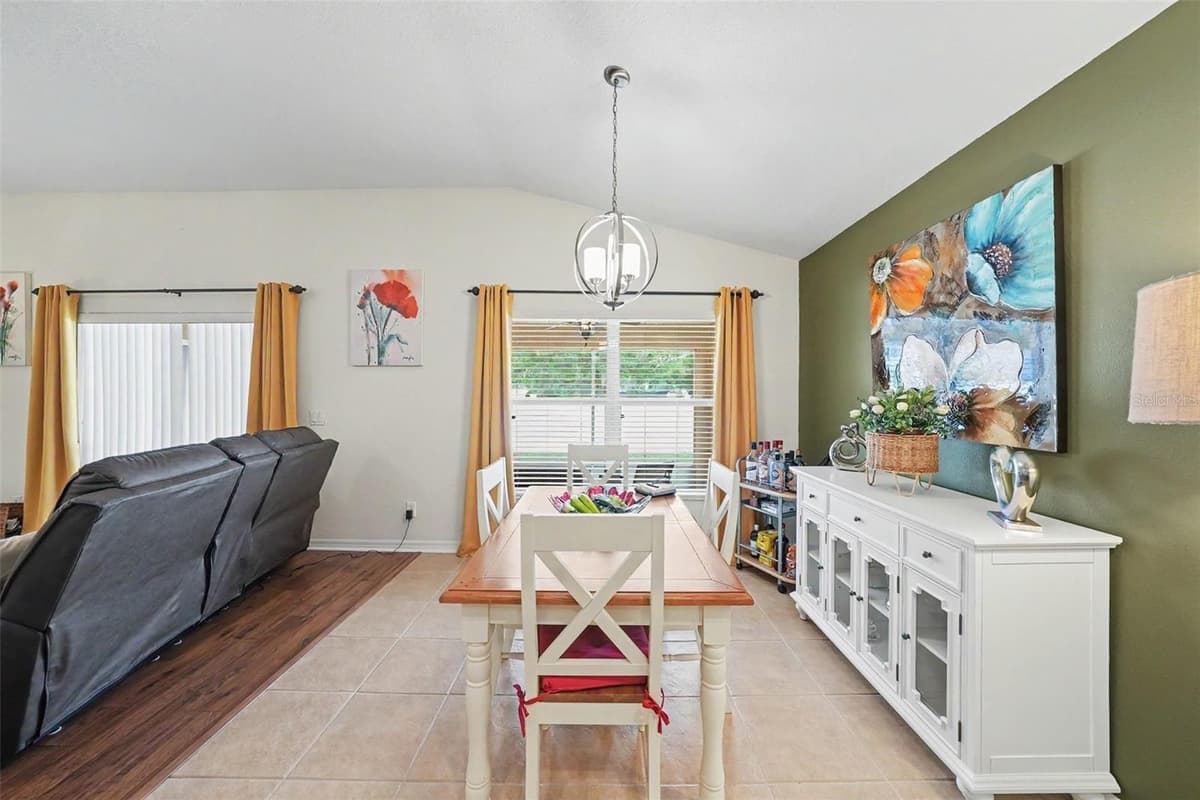 12337 ROSE HAVEN BOULEVARD — photo 15 of 31