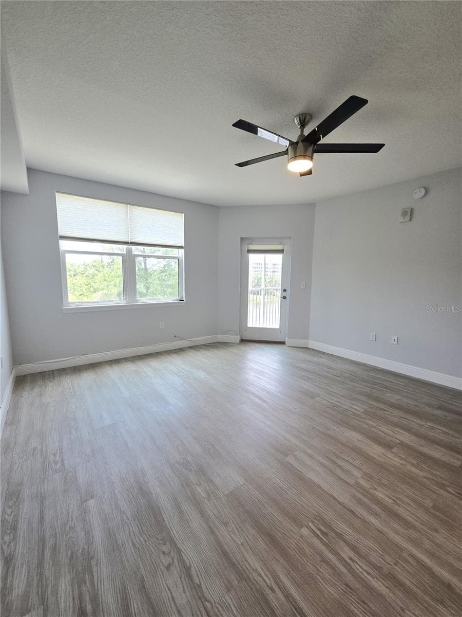960 STARKEY ROAD — photo 29 of 79
