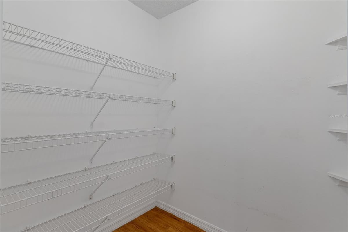 3644 LAURELWOOD LOOP — photo 39 of 66