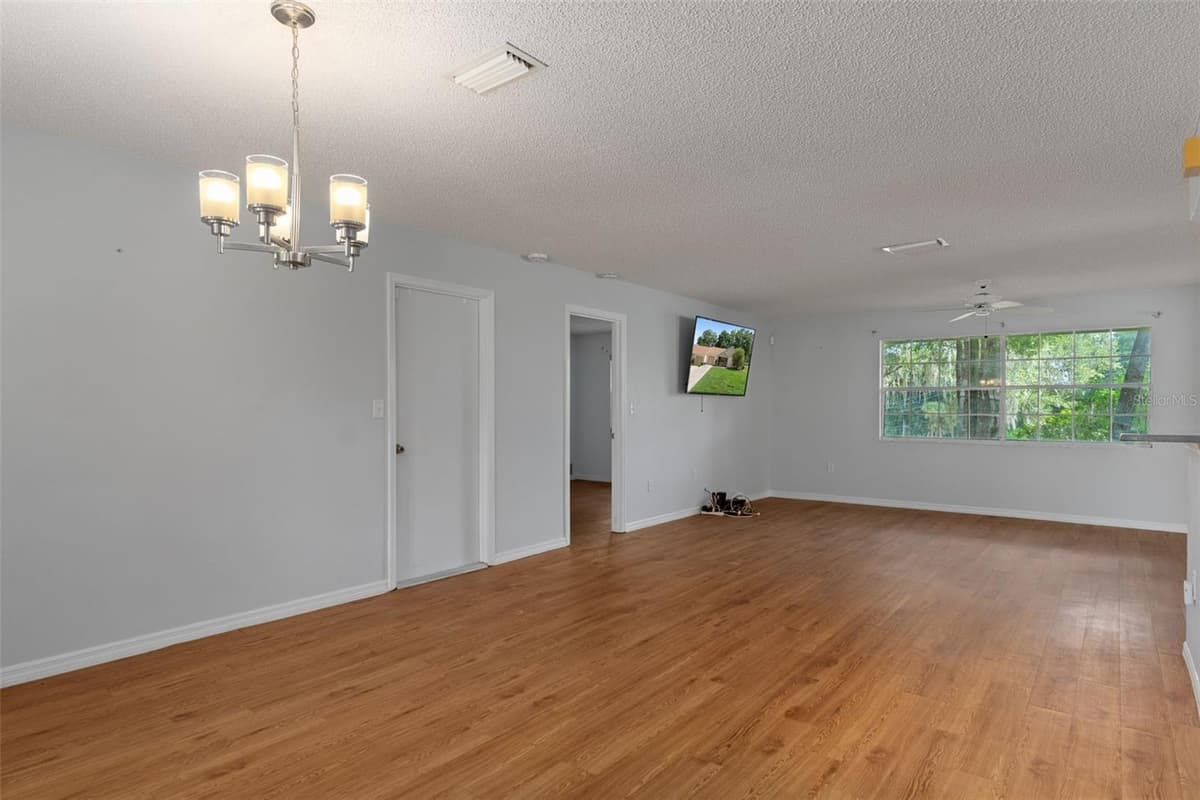 3644 LAURELWOOD LOOP — photo 8 of 66
