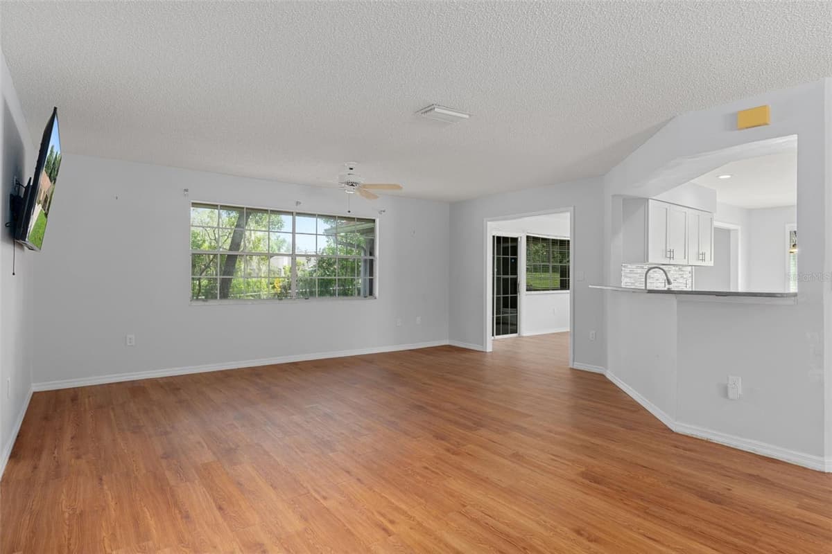 3644 LAURELWOOD LOOP — photo 16 of 66