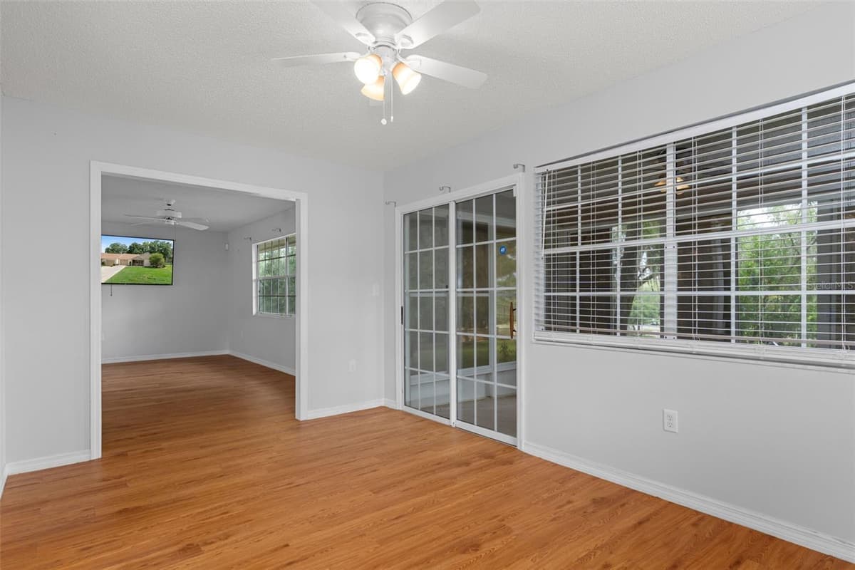 3644 LAURELWOOD LOOP — photo 31 of 66
