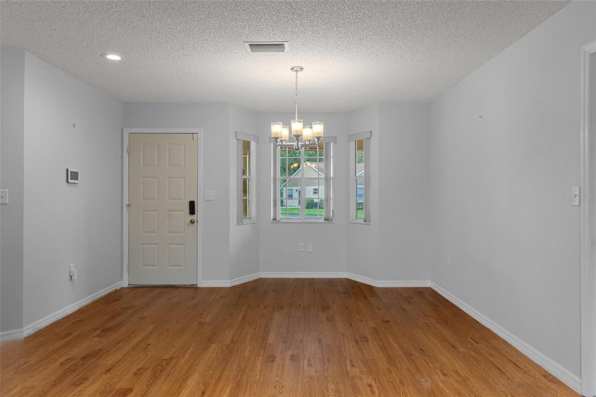 3644 LAURELWOOD LOOP — photo 11 of 66