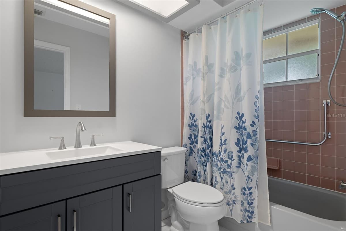 3644 LAURELWOOD LOOP — photo 35 of 66