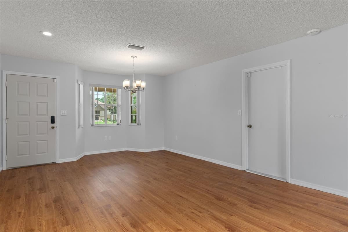 3644 LAURELWOOD LOOP — photo 13 of 66