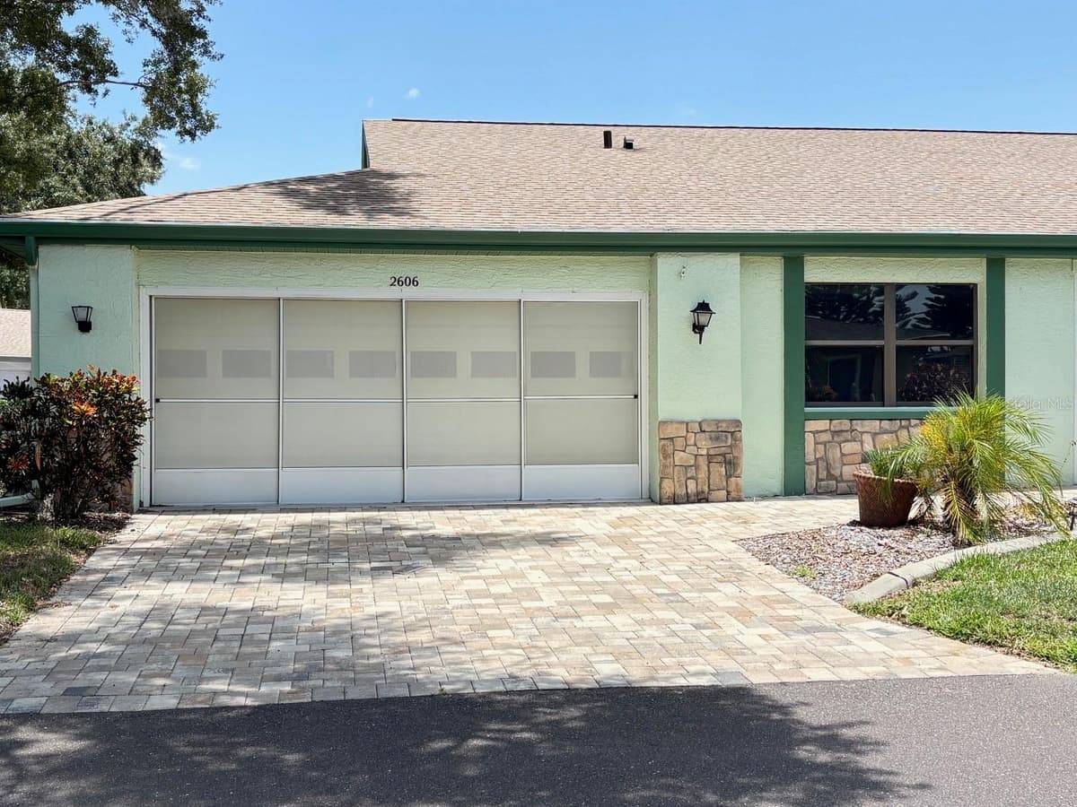 2606 LOCKSLEY STREET — photo 1 of 21