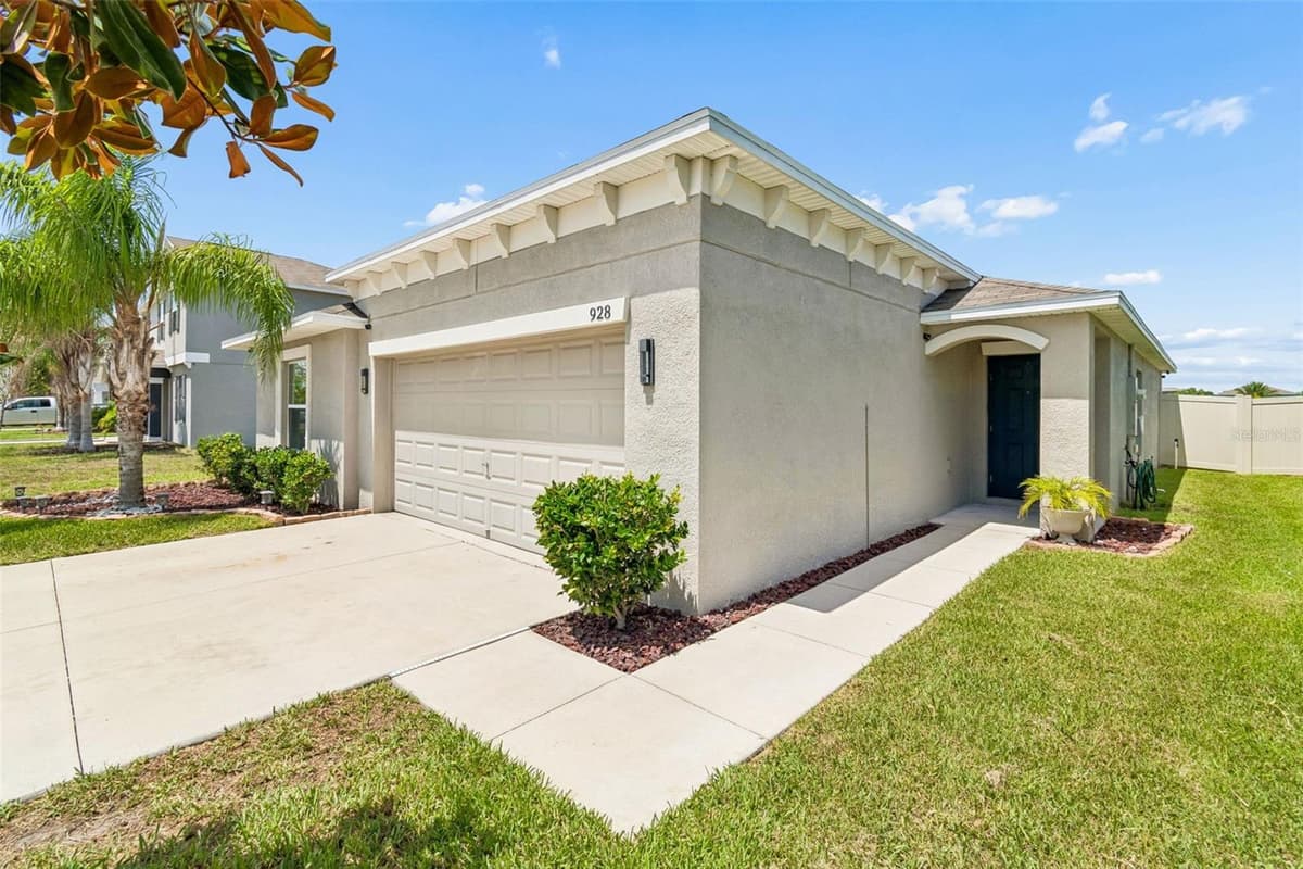 928 ZONE TAILED HAWK PLACE — photo 36 of 45
