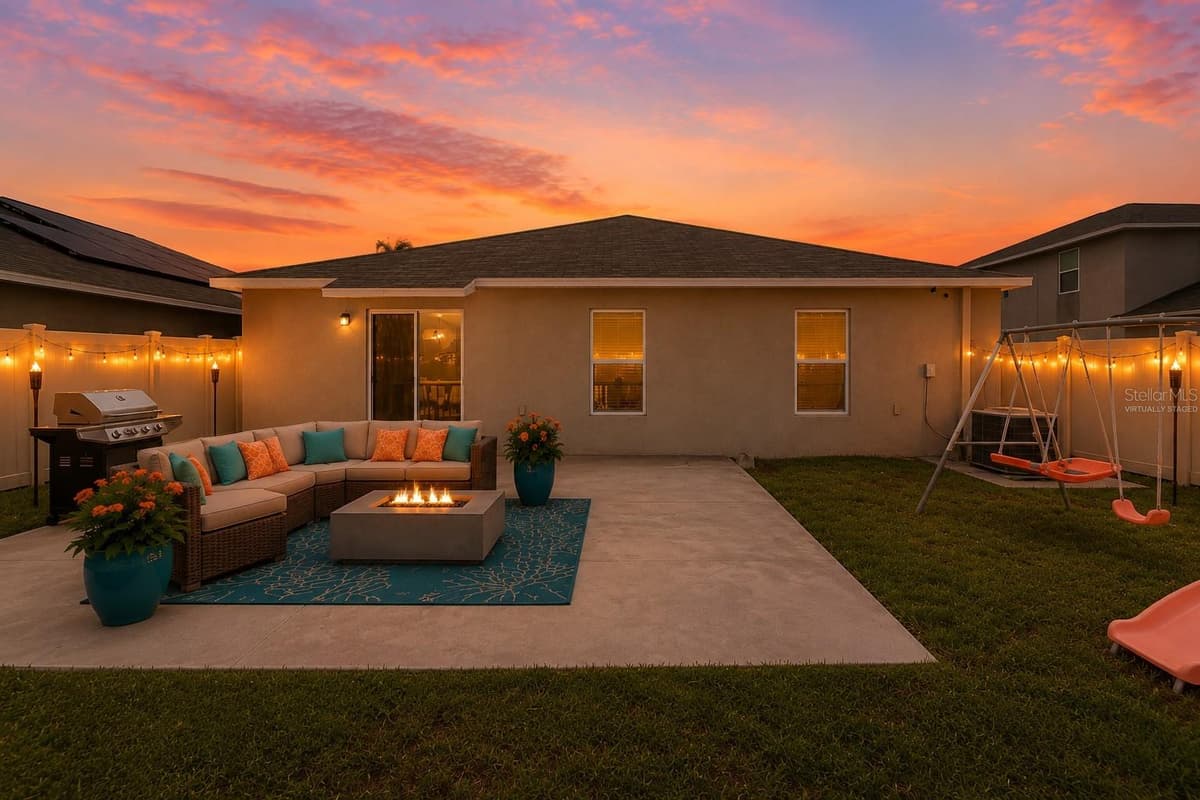 928 ZONE TAILED HAWK PLACE — photo 3 of 45