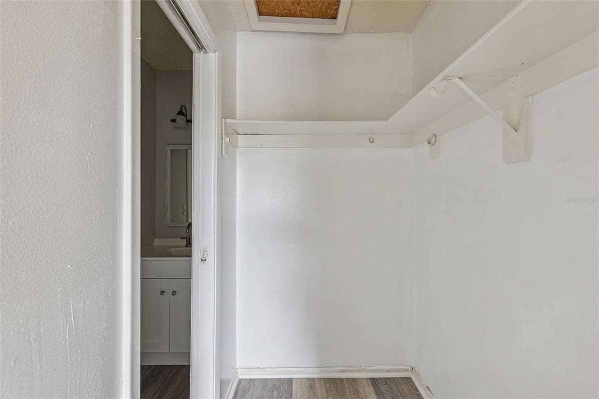 46 FAIRFAX AVENUE — photo 25 of 25