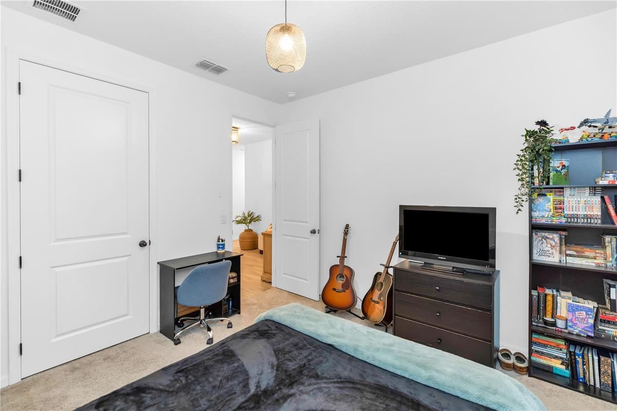 1450 ARBOR HILL DRIVE — photo 18 of 29