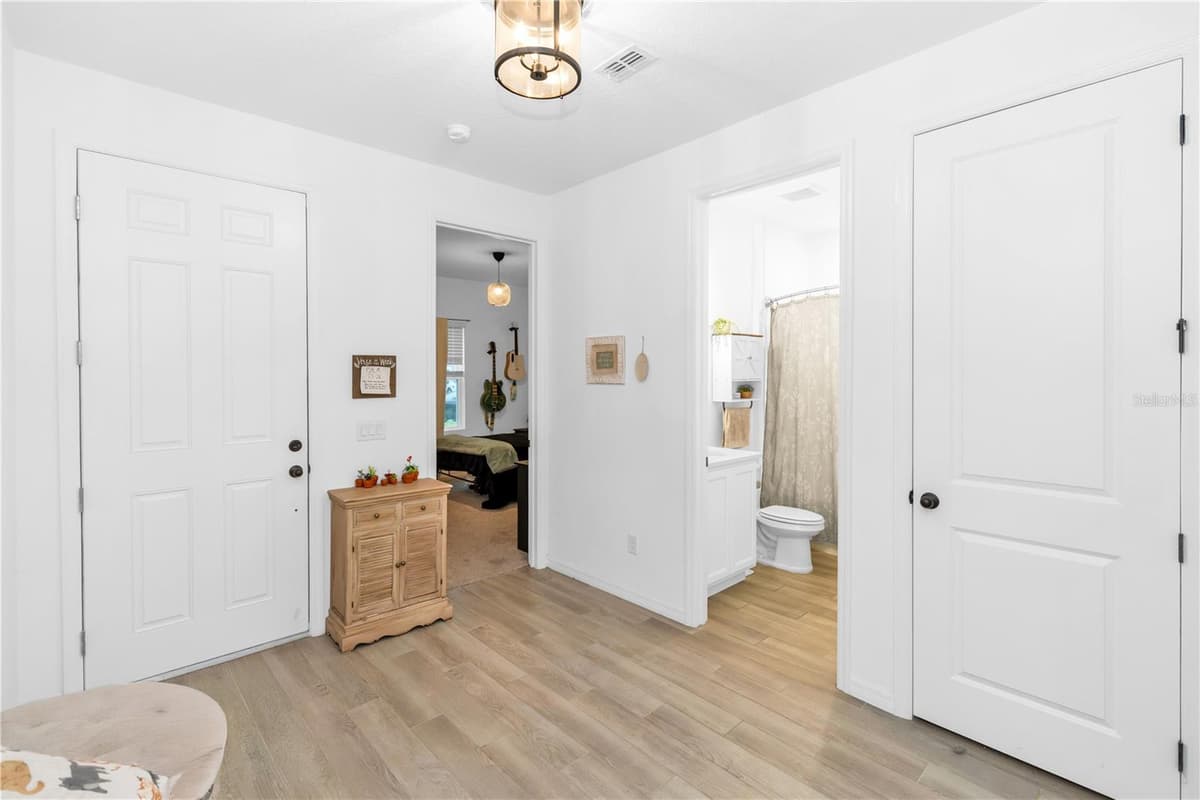 1450 ARBOR HILL DRIVE — photo 22 of 29