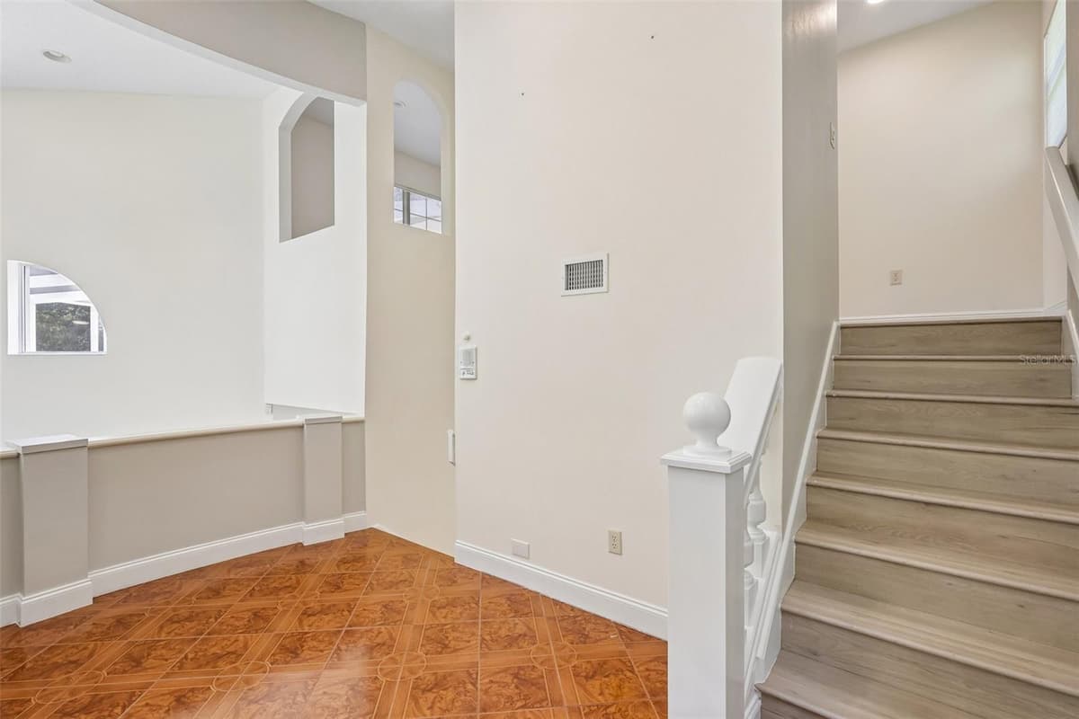 4920 78TH AVENUE — photo 35 of 47