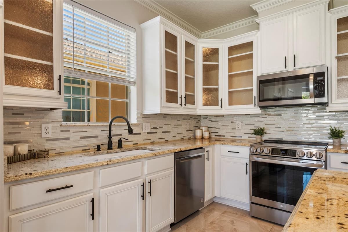 5854 CHESHIRE COVE TERRACE — photo 19 of 70