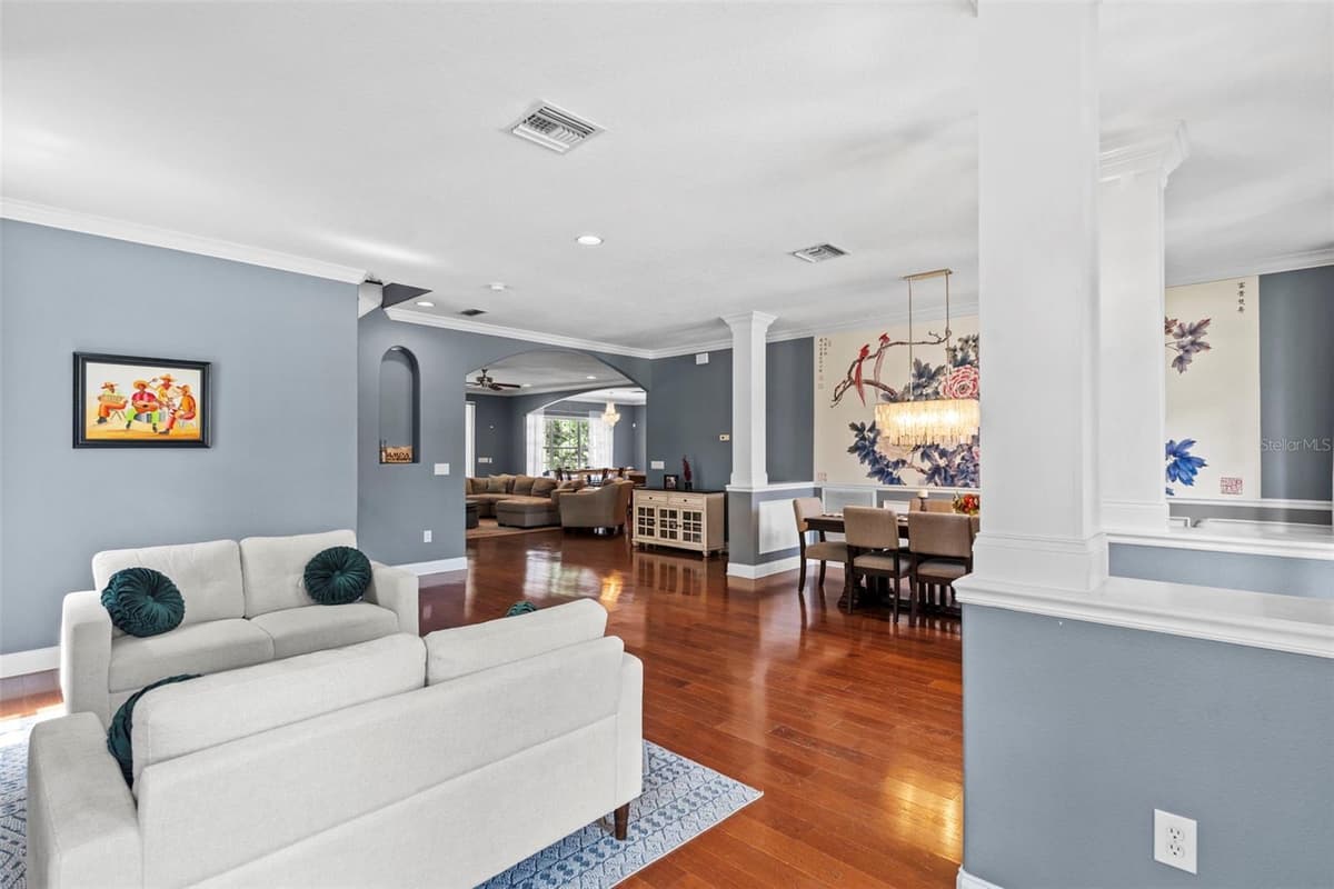 3317 LEONA STREET — photo 11 of 63