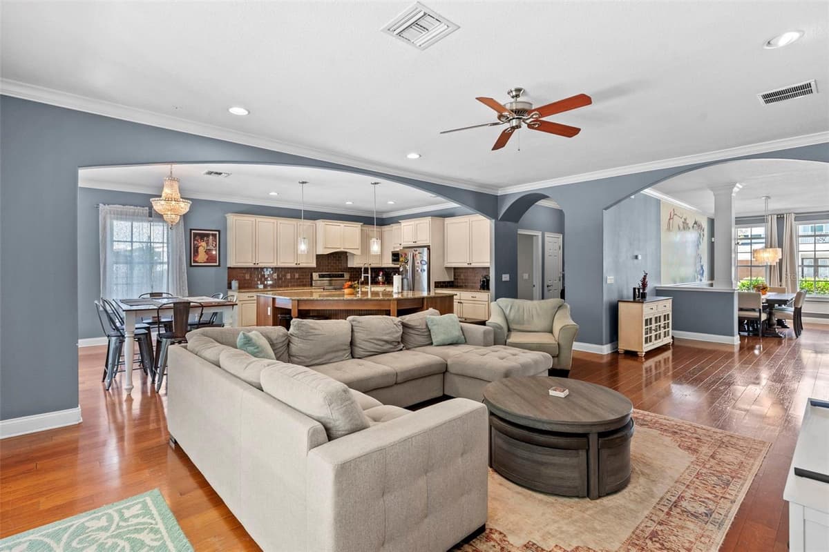 3317 LEONA STREET — photo 16 of 63