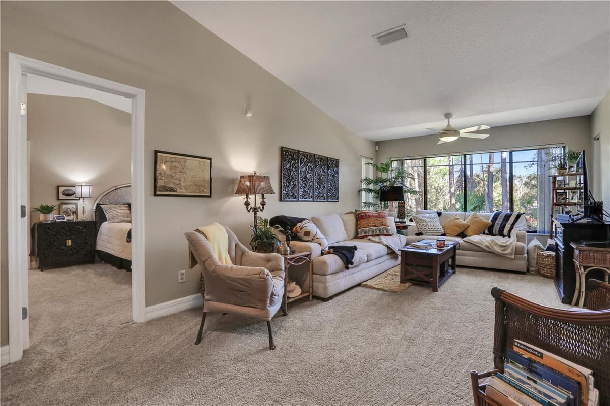 149 BLUE HERON DRIVE — photo 5 of 36