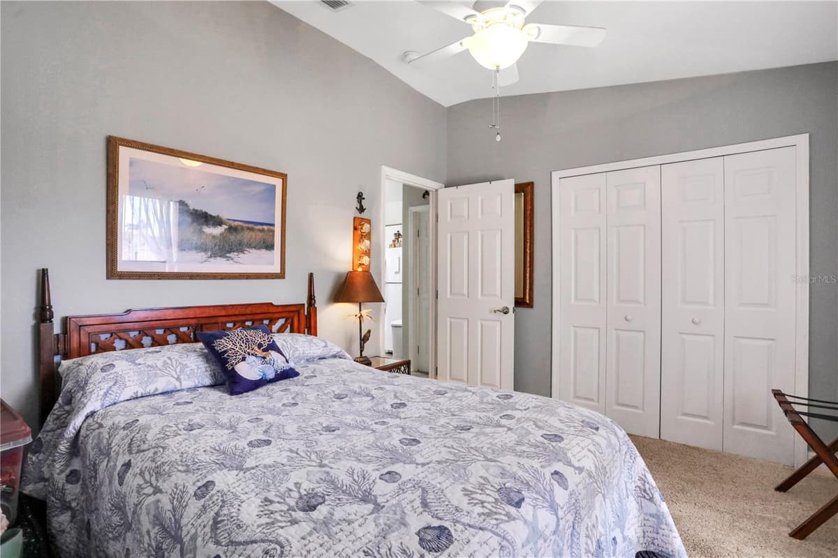 149 BLUE HERON DRIVE — photo 14 of 36