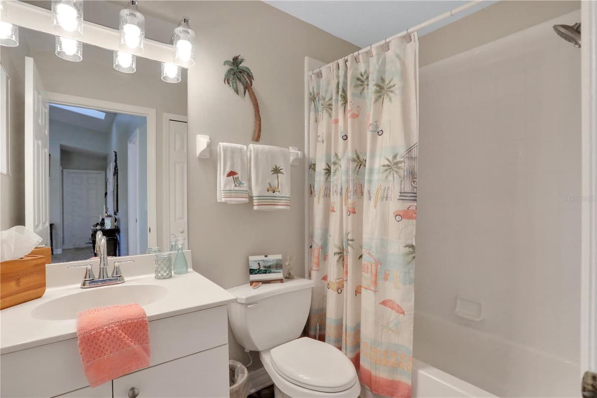 149 BLUE HERON DRIVE — photo 16 of 36