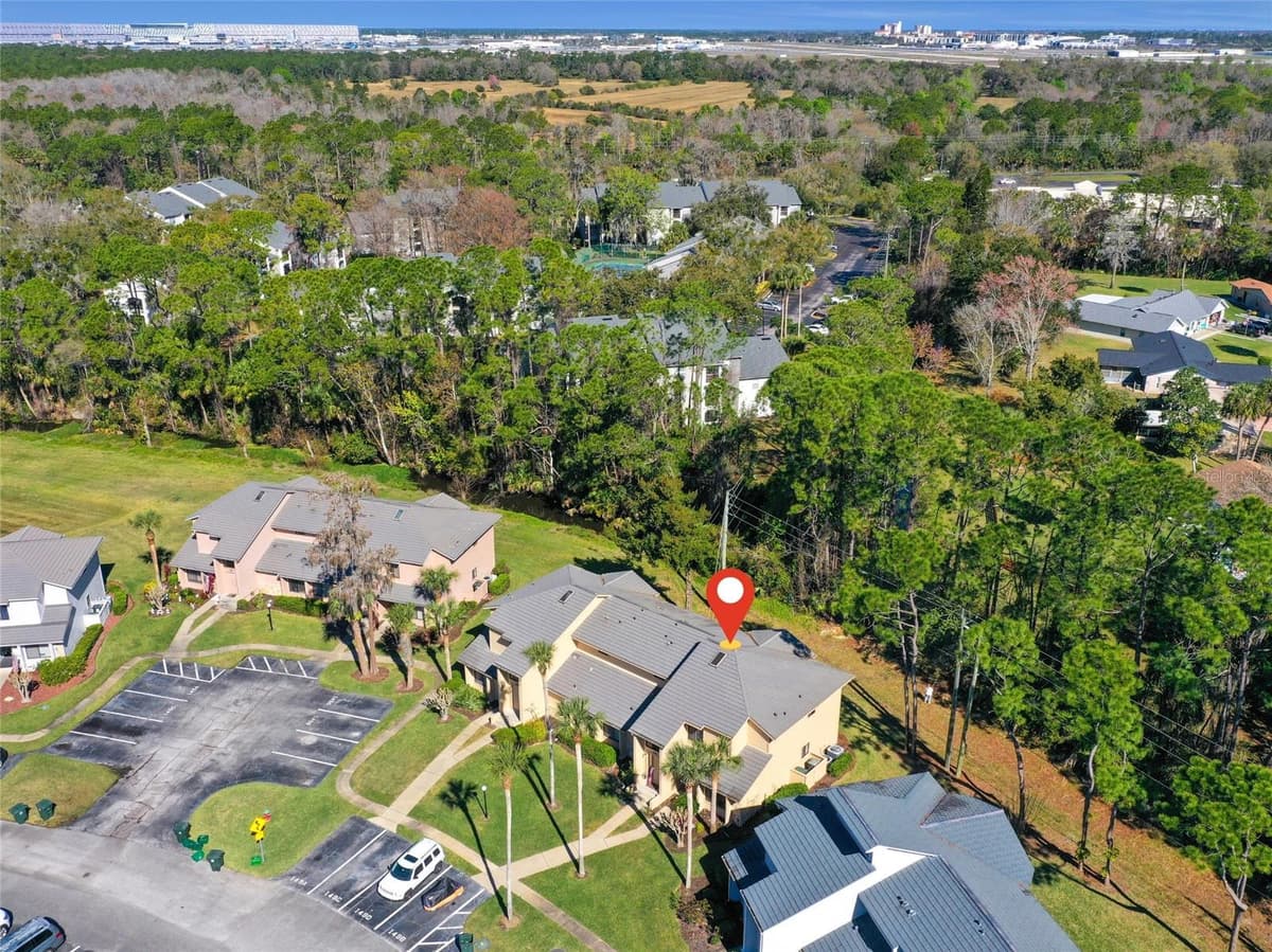149 BLUE HERON DRIVE — photo 31 of 36