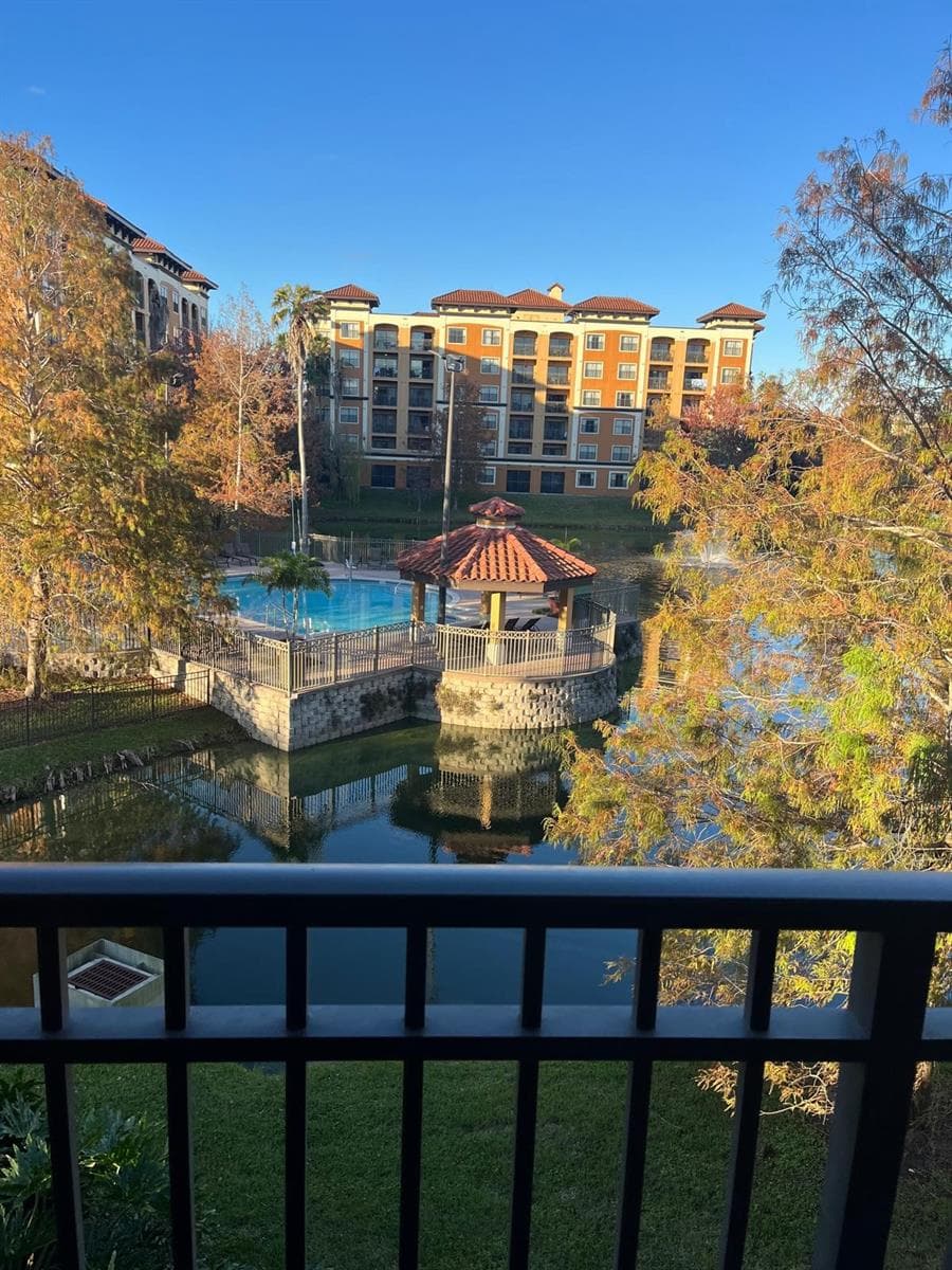12539 FLORIDAYS RESORT DRIVE — photo 4 of 41