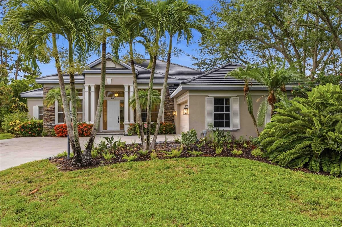 903 TRANQUILITY CIRCLE — photo 1 of 35