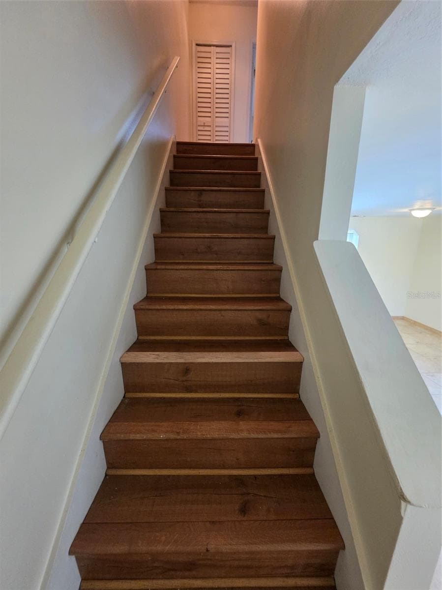 7450 WYNNEWOOD SQUARE — photo 17 of 41
