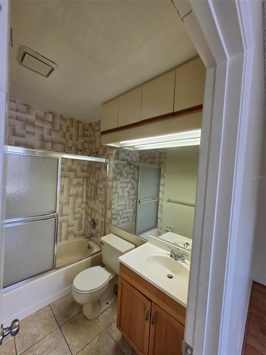7450 WYNNEWOOD SQUARE — photo 22 of 41