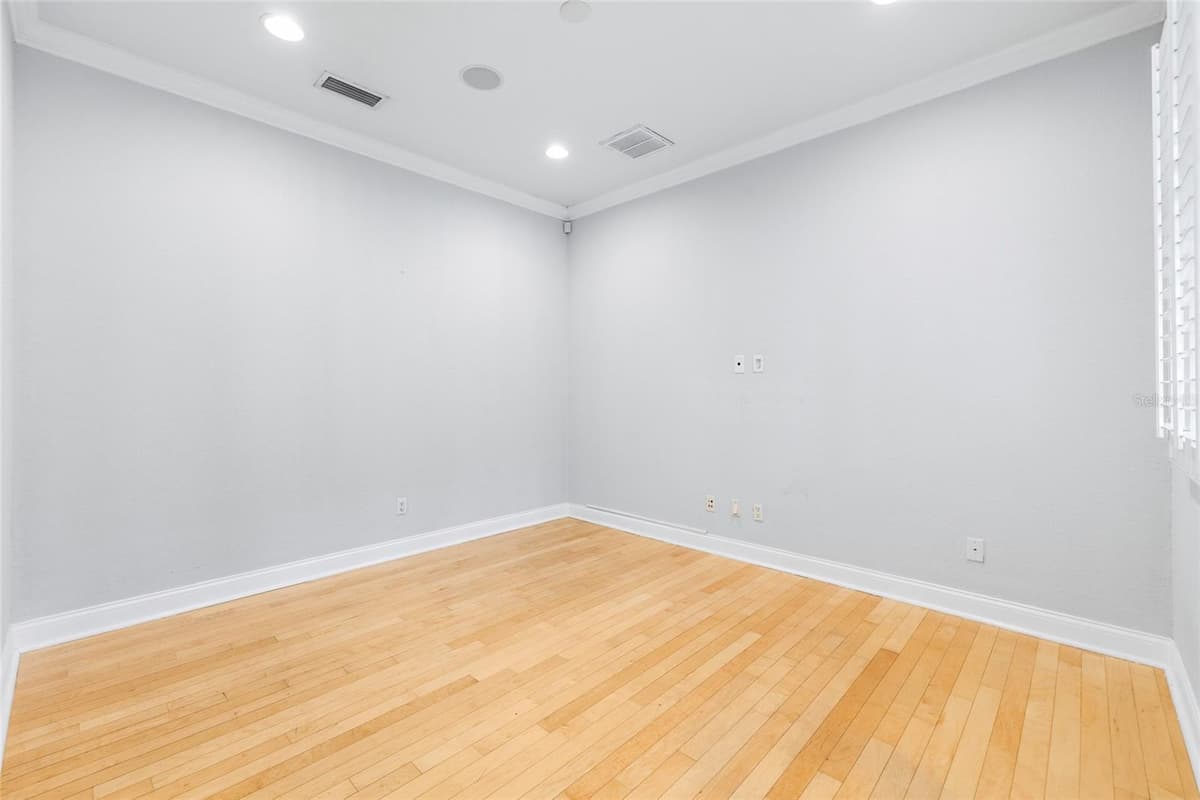 6039 PRINTERY STREET — photo 9 of 44