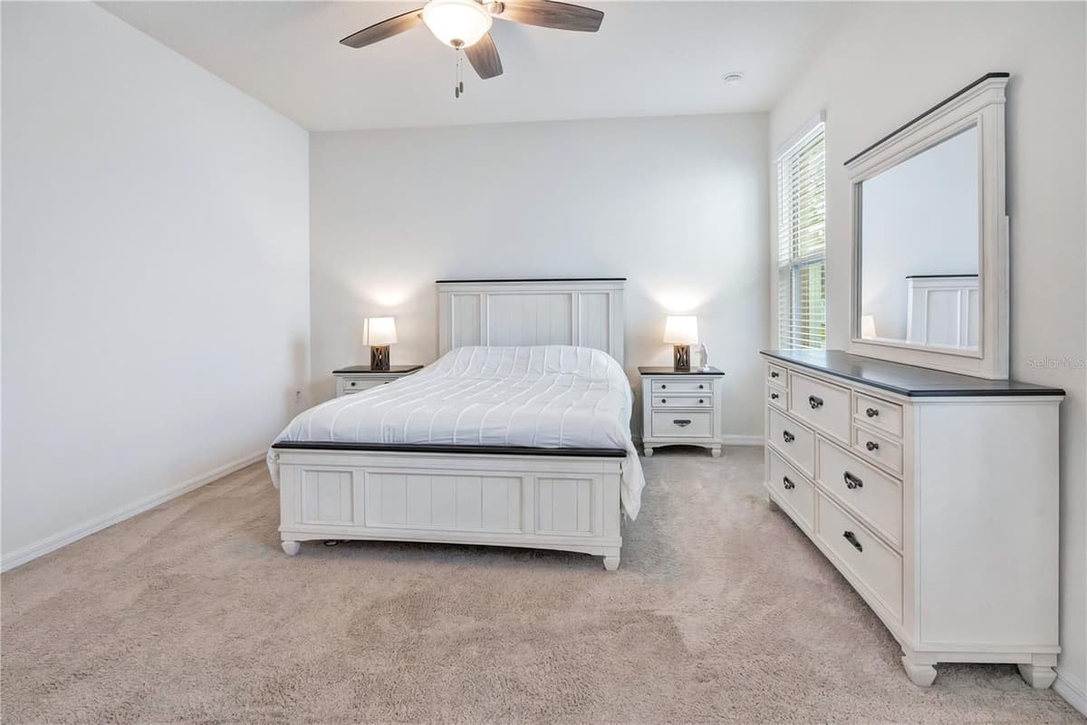 16802 OAKBORO STREET — photo 13 of 31