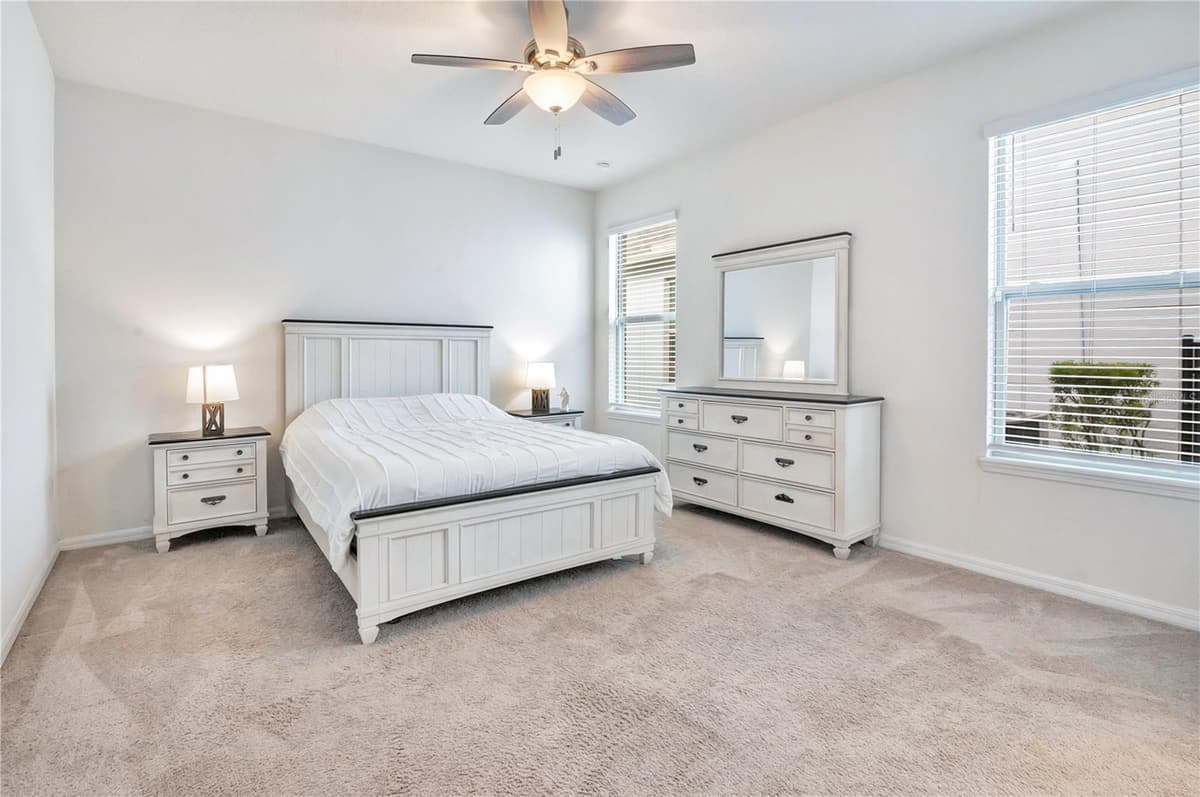 16802 OAKBORO STREET — photo 12 of 31
