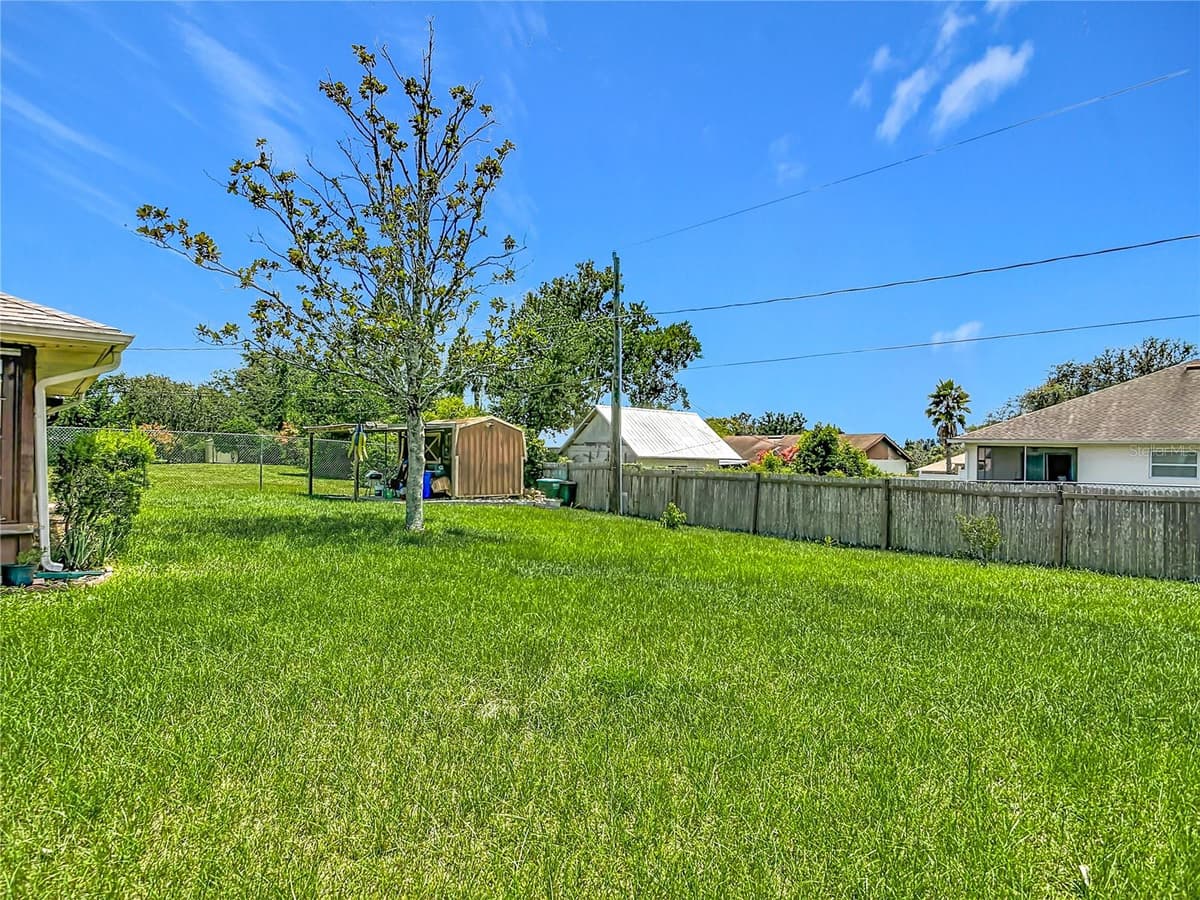 1535 LAVILLA STREET — photo 42 of 44